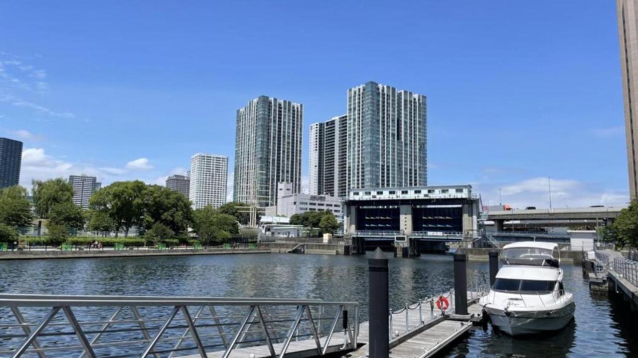Toyoko Inn Tokyo Shinagawa Konan-Guchi Tennozu Isle Buitenkant foto
