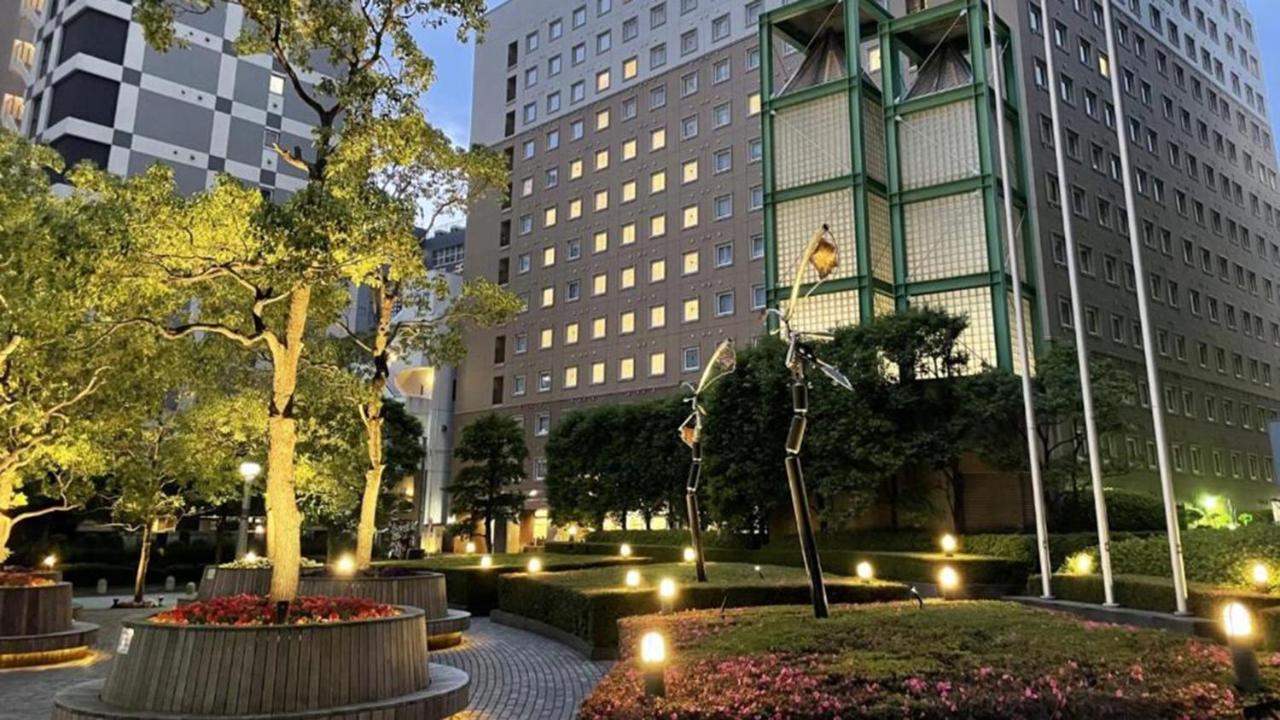 Toyoko Inn Tokyo Shinagawa Konan-Guchi Tennozu Isle Buitenkant foto