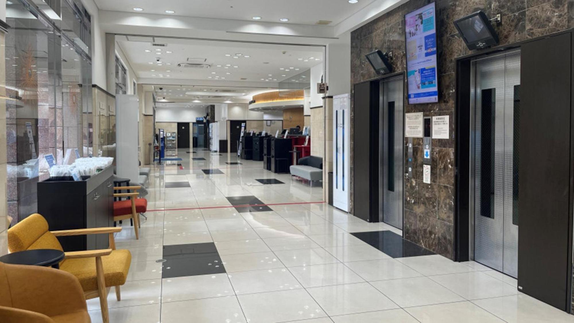Toyoko Inn Tokyo Shinagawa Konan-Guchi Tennozu Isle Buitenkant foto